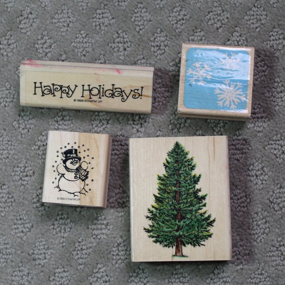 Lot of 4 Winter Themed Good Preowned Wood Mounted Stamps
